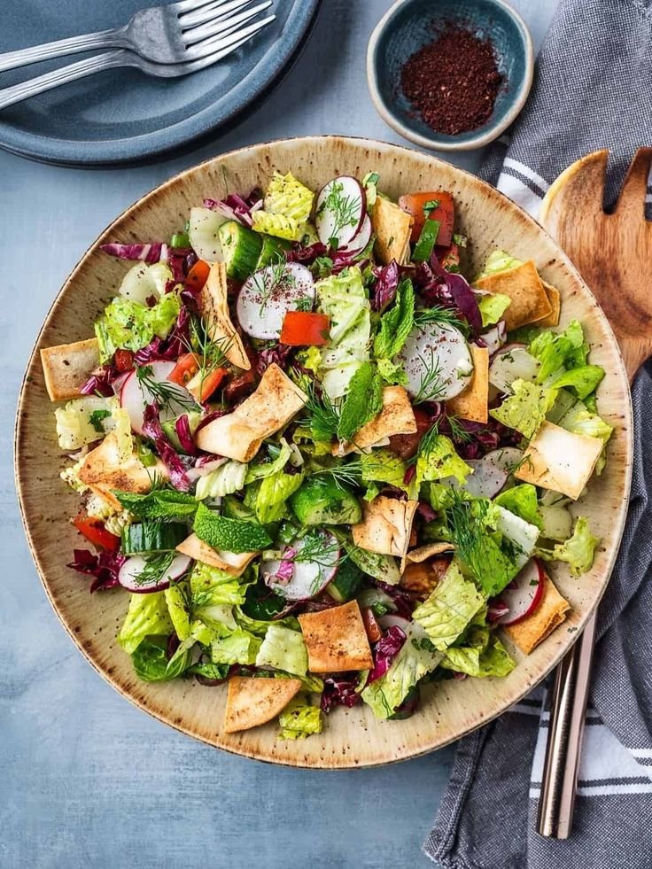 Authentic Lebanese Fattoush Recipe